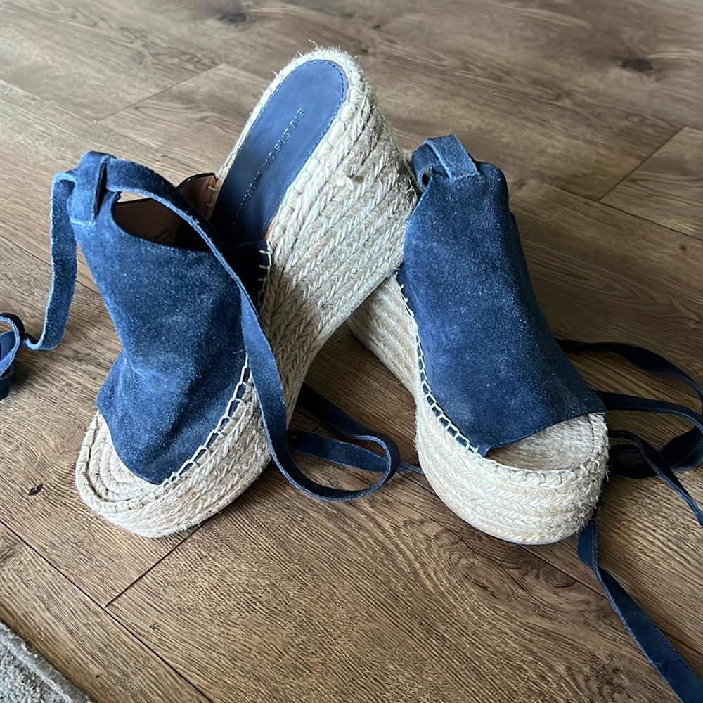 Sigerson Morrison navy suede wedges-7 1/2